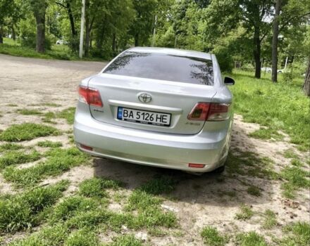 Серый Тойота Авенсис, объемом двигателя 1.6 л и пробегом 275 тыс. км за 8450 $, фото 3 на Automoto.ua
