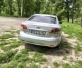 Серый Тойота Авенсис, объемом двигателя 1.6 л и пробегом 275 тыс. км за 8450 $, фото 3 на Automoto.ua