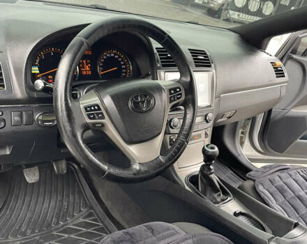 Серый Тойота Авенсис, объемом двигателя 2 л и пробегом 289 тыс. км за 7700 $, фото 23 на Automoto.ua