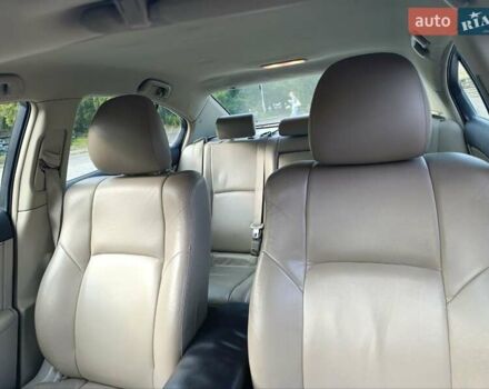 Сірий Тойота Авенсіс, об'ємом двигуна 2 л та пробігом 275 тис. км за 7800 $, фото 9 на Automoto.ua