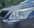 Серый Тойота Авенсис, объемом двигателя 1.8 л и пробегом 228 тыс. км за 8000 $, фото 3 на Automoto.ua