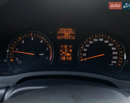 Серый Тойота Авенсис, объемом двигателя 2 л и пробегом 276 тыс. км за 9200 $, фото 21 на Automoto.ua