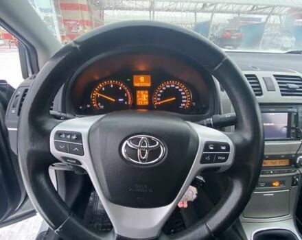 Серый Тойота Авенсис, объемом двигателя 2 л и пробегом 26 тыс. км за 8000 $, фото 8 на Automoto.ua