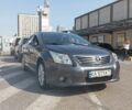 Сірий Тойота Авенсіс, об'ємом двигуна 2 л та пробігом 226 тис. км за 9300 $, фото 1 на Automoto.ua