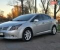 Серый Тойота Авенсис, объемом двигателя 1.99 л и пробегом 167 тыс. км за 10999 $, фото 1 на Automoto.ua