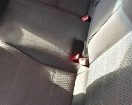 Серый Тойота Авенсис, объемом двигателя 2 л и пробегом 204 тыс. км за 8500 $, фото 17 на Automoto.ua