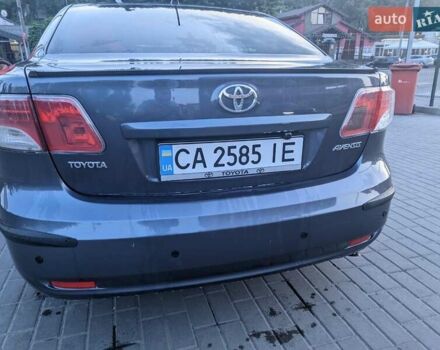 Сірий Тойота Авенсіс, об'ємом двигуна 2 л та пробігом 234 тис. км за 9300 $, фото 2 на Automoto.ua