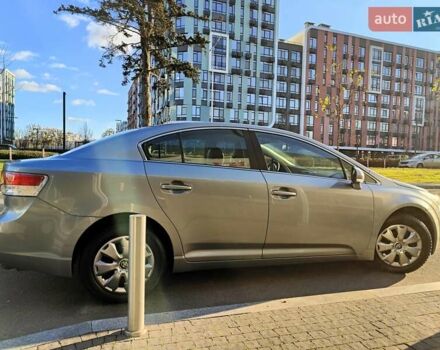 Серый Тойота Авенсис, объемом двигателя 1.8 л и пробегом 279 тыс. км за 6990 $, фото 24 на Automoto.ua
