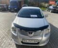 Серый Тойота Авенсис, объемом двигателя 1.8 л и пробегом 210 тыс. км за 9000 $, фото 1 на Automoto.ua