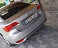 Серый Тойота Авенсис, объемом двигателя 2 л и пробегом 204 тыс. км за 8500 $, фото 4 на Automoto.ua