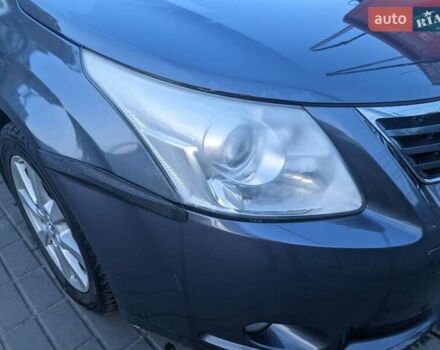 Сірий Тойота Авенсіс, об'ємом двигуна 2 л та пробігом 234 тис. км за 9300 $, фото 6 на Automoto.ua