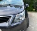 Серый Тойота Авенсис, объемом двигателя 2 л и пробегом 238 тыс. км за 10300 $, фото 3 на Automoto.ua