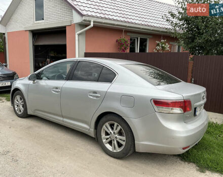 Серый Тойота Авенсис, объемом двигателя 1.8 л и пробегом 230 тыс. км за 7500 $, фото 6 на Automoto.ua