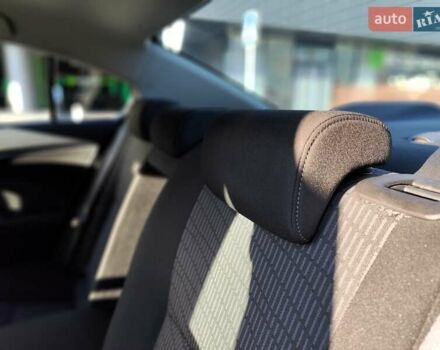 Серый Тойота Авенсис, объемом двигателя 1.8 л и пробегом 279 тыс. км за 6990 $, фото 44 на Automoto.ua