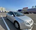 Серый Тойота Авенсис, объемом двигателя 2 л и пробегом 270 тыс. км за 9500 $, фото 1 на Automoto.ua