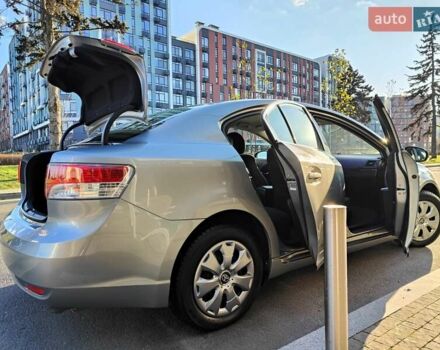 Серый Тойота Авенсис, объемом двигателя 1.8 л и пробегом 279 тыс. км за 6990 $, фото 21 на Automoto.ua