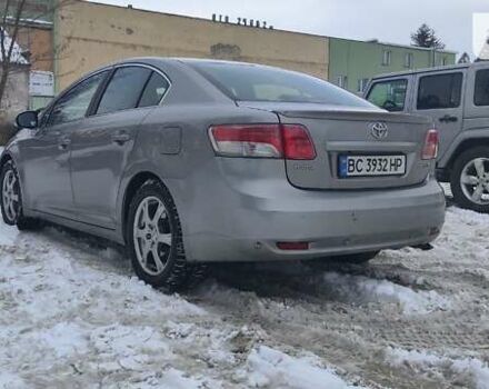 Серый Тойота Авенсис, объемом двигателя 2 л и пробегом 256 тыс. км за 9100 $, фото 2 на Automoto.ua