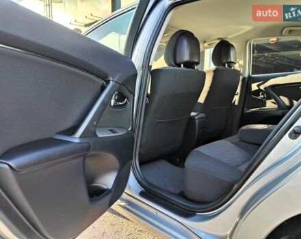 Серый Тойота Авенсис, объемом двигателя 1.8 л и пробегом 279 тыс. км за 6990 $, фото 39 на Automoto.ua
