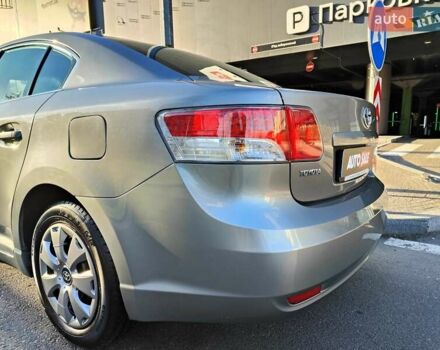 Серый Тойота Авенсис, объемом двигателя 1.8 л и пробегом 279 тыс. км за 6990 $, фото 15 на Automoto.ua