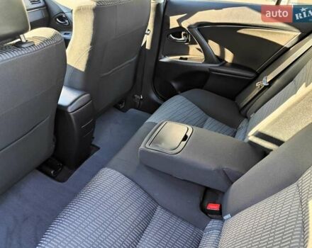 Серый Тойота Авенсис, объемом двигателя 1.8 л и пробегом 279 тыс. км за 6990 $, фото 42 на Automoto.ua