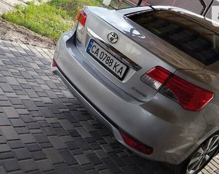 Серый Тойота Авенсис, объемом двигателя 2 л и пробегом 201 тыс. км за 8700 $, фото 6 на Automoto.ua