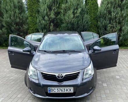 Серый Тойота Авенсис, объемом двигателя 2 л и пробегом 238 тыс. км за 10300 $, фото 27 на Automoto.ua