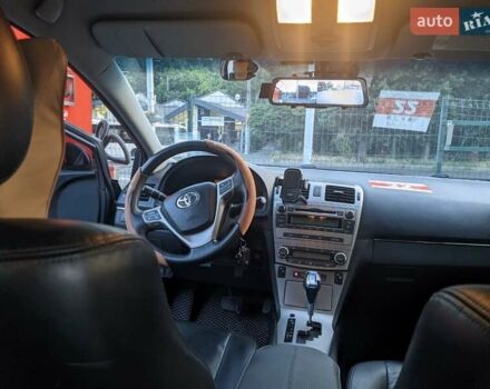 Сірий Тойота Авенсіс, об'ємом двигуна 2 л та пробігом 234 тис. км за 9300 $, фото 16 на Automoto.ua