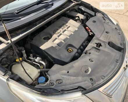 Сірий Тойота Авенсіс, об'ємом двигуна 1.8 л та пробігом 254 тис. км за 8899 $, фото 6 на Automoto.ua