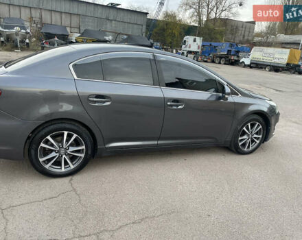 Серый Тойота Авенсис, объемом двигателя 2 л и пробегом 290 тыс. км за 11000 $, фото 7 на Automoto.ua