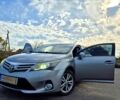 Серый Тойота Авенсис, объемом двигателя 1.8 л и пробегом 135 тыс. км за 11200 $, фото 1 на Automoto.ua