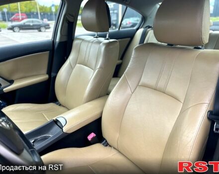 Серый Тойота Авенсис, объемом двигателя 2 л и пробегом 202 тыс. км за 10000 $, фото 12 на Automoto.ua