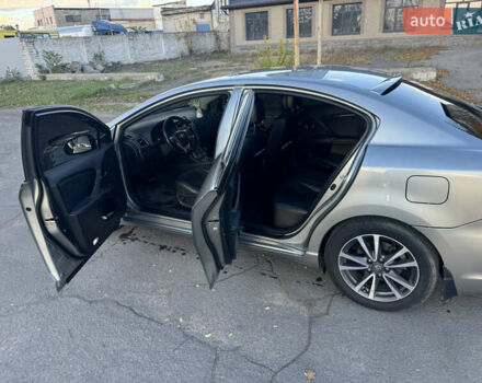 Серый Тойота Авенсис, объемом двигателя 2 л и пробегом 185 тыс. км за 12000 $, фото 10 на Automoto.ua