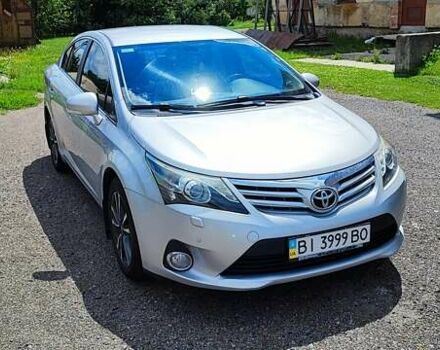 Серый Тойота Авенсис, объемом двигателя 2 л и пробегом 200 тыс. км за 12500 $, фото 3 на Automoto.ua