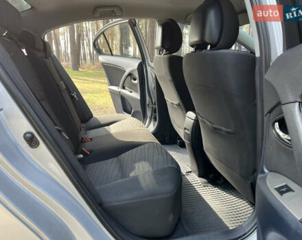 Серый Тойота Авенсис, объемом двигателя 1.8 л и пробегом 275 тыс. км за 9200 $, фото 23 на Automoto.ua