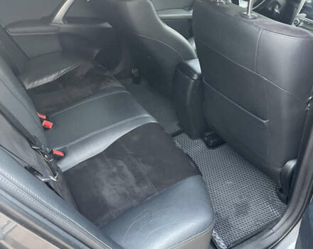 Серый Тойота Авенсис, объемом двигателя 2 л и пробегом 290 тыс. км за 11000 $, фото 3 на Automoto.ua