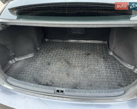 Серый Тойота Авенсис, объемом двигателя 2 л и пробегом 290 тыс. км за 11000 $, фото 4 на Automoto.ua