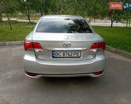 Серый Тойота Авенсис, объемом двигателя 2 л и пробегом 265 тыс. км за 9900 $, фото 7 на Automoto.ua
