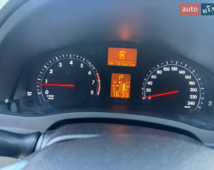 Серый Тойота Авенсис, объемом двигателя 2 л и пробегом 185 тыс. км за 12000 $, фото 13 на Automoto.ua
