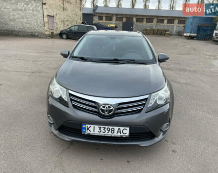 Серый Тойота Авенсис, объемом двигателя 2 л и пробегом 290 тыс. км за 11000 $, фото 9 на Automoto.ua