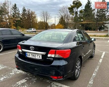 Серый Тойота Авенсис, объемом двигателя 2 л и пробегом 202 тыс. км за 10000 $, фото 3 на Automoto.ua