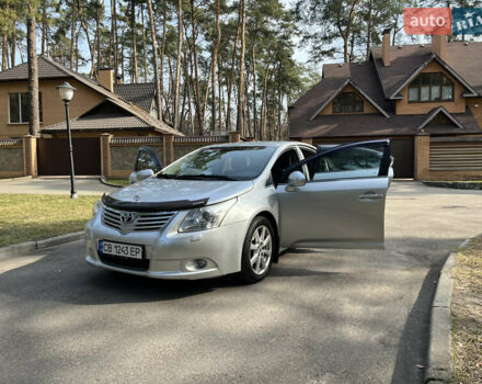 Серый Тойота Авенсис, объемом двигателя 1.8 л и пробегом 275 тыс. км за 9200 $, фото 12 на Automoto.ua