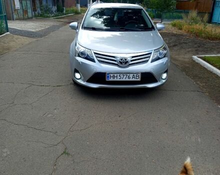 Серый Тойота Авенсис, объемом двигателя 2 л и пробегом 127 тыс. км за 12800 $, фото 2 на Automoto.ua