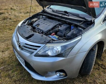 Серый Тойота Авенсис, объемом двигателя 1.8 л и пробегом 226 тыс. км за 8500 $, фото 11 на Automoto.ua