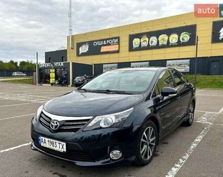 Серый Тойота Авенсис, объемом двигателя 2 л и пробегом 202 тыс. км за 10000 $, фото 12 на Automoto.ua