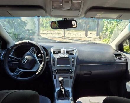 Серый Тойота Авенсис, объемом двигателя 1.8 л и пробегом 128 тыс. км за 10500 $, фото 11 на Automoto.ua