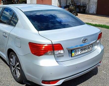 Серый Тойота Авенсис, объемом двигателя 2 л и пробегом 200 тыс. км за 12500 $, фото 5 на Automoto.ua