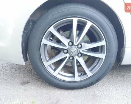 Сірий Тойота Авенсіс, об'ємом двигуна 2 л та пробігом 198 тис. км за 10800 $, фото 23 на Automoto.ua