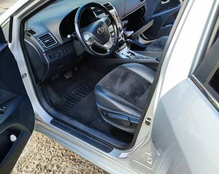 Серый Тойота Авенсис, объемом двигателя 2 л и пробегом 200 тыс. км за 12500 $, фото 15 на Automoto.ua
