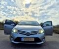 Серый Тойота Авенсис, объемом двигателя 1.8 л и пробегом 135 тыс. км за 11200 $, фото 1 на Automoto.ua