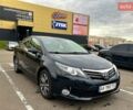 Серый Тойота Авенсис, объемом двигателя 2 л и пробегом 202 тыс. км за 10000 $, фото 5 на Automoto.ua